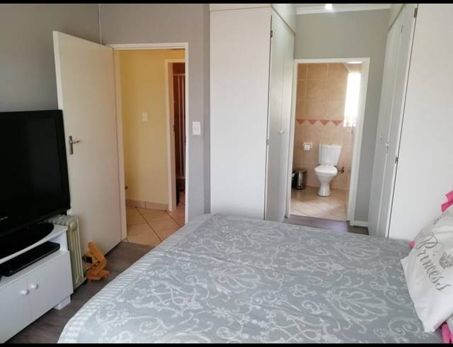 3 BEDROOM TOWNHOUSE FOR SALE IN HALFWAY GARDENS